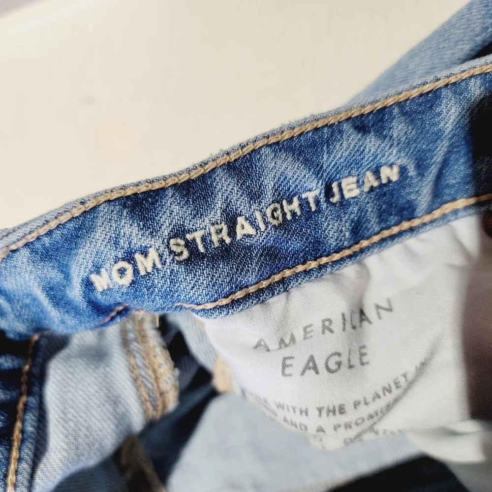 American Eagle Mom Straight Leg Patchwork Jeans, Size 4